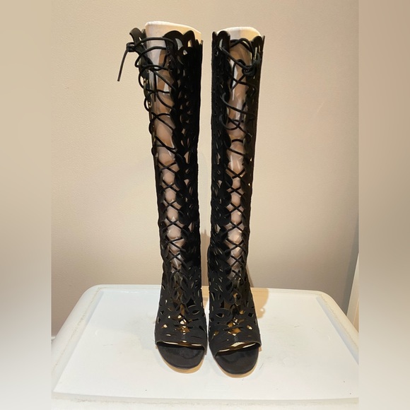 ✨NEW ✨ Via Spiga leather Tresa Cutout Lace Up Open Toe Tall Boots size 8.5 - Picture 14 of 15